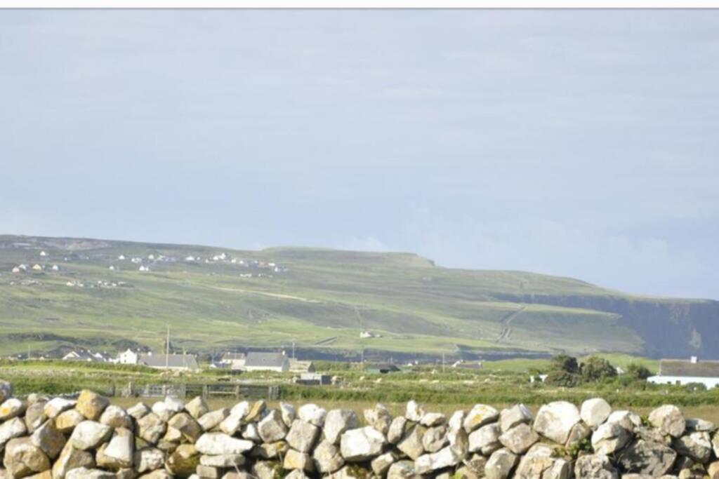 Cliffs View Self Catering @ Limestone Lodge Doolin Kültér fotó