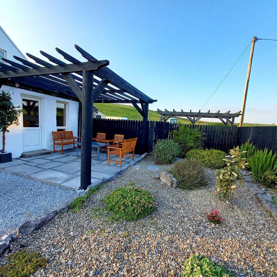 Cliffs View Self Catering @ Limestone Lodge Doolin Kültér fotó